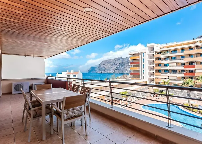 Gigantes Cliffs View Two Bedroom * Puerto de Santiago (Tenerife)